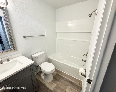 1259 Cambo Court Ne - Photo Thumbnail 10