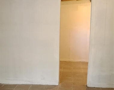 10734 Concho Street - Photo Thumbnail 10
