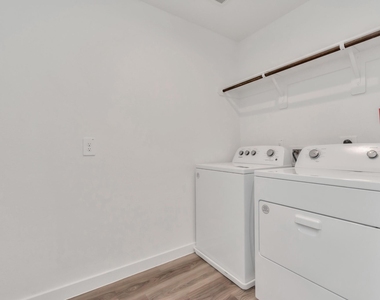 12312 Maria Heights - Photo Thumbnail 23