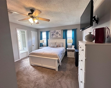 5417 Ennis Street - Photo Thumbnail 10