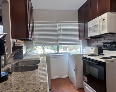 5417 Ennis Street - Photo Thumbnail 8