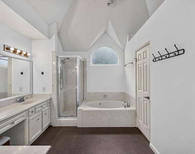 11214 Hambleton Way - Photo Thumbnail 26