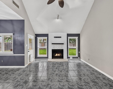 11214 Hambleton Way - Photo Thumbnail 10