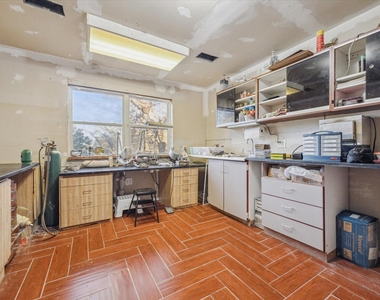 5 Harbor Lane - Photo Thumbnail 32