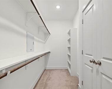 2208 Mcgowen Street - Photo Thumbnail 26