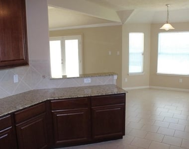 2018 Arbor Gate Court - Photo Thumbnail 7