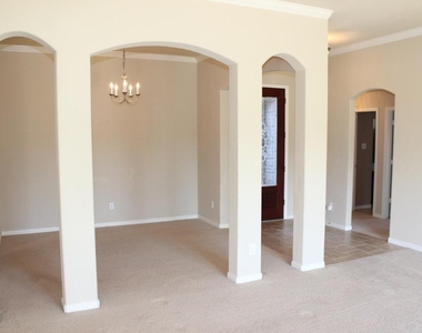2018 Arbor Gate Court - Photo Thumbnail 2