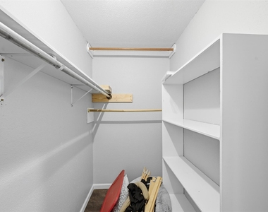3502 Plum Brook Lane - Photo Thumbnail 22