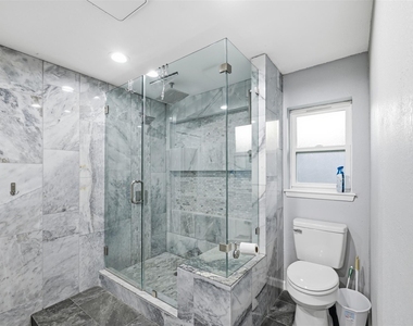 3502 Plum Brook Lane - Photo Thumbnail 19