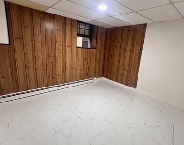 162 East 57 Street - Photo Thumbnail 4