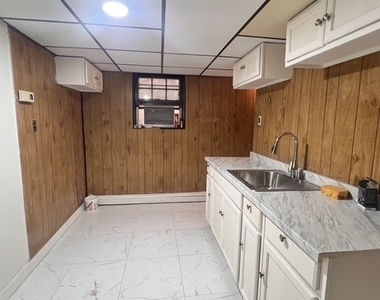 162 East 57 Street - Photo Thumbnail 1