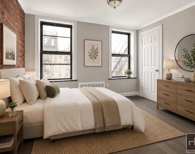 East 5 Street - Photo Thumbnail 1