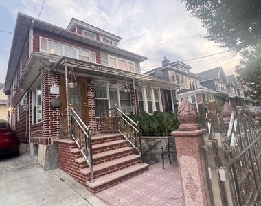 3322 Farragut Road - Photo Thumbnail 11
