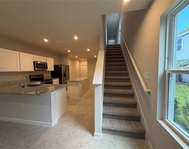 2006 Edison Pointe Boulevard - Photo Thumbnail 11