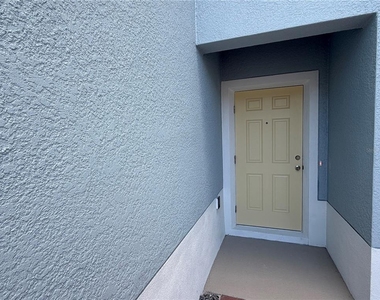 2006 Edison Pointe Boulevard - Photo Thumbnail 3