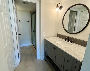 201 W Laurel Street - Photo Thumbnail 12