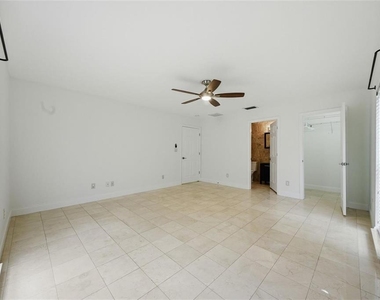 2512 W Kansas Avenue - Photo Thumbnail 10