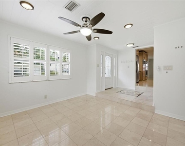 2512 W Kansas Avenue - Photo Thumbnail 1