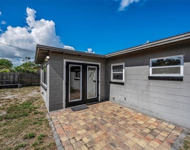 839 13th Avenue Sw - Photo Thumbnail 19