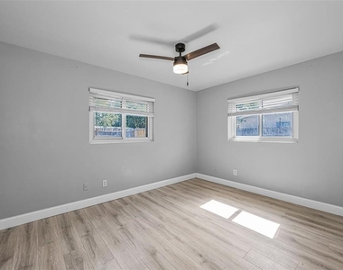 839 13th Avenue Sw - Photo Thumbnail 13
