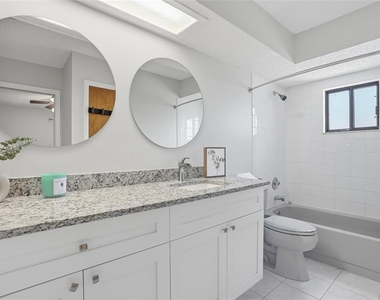 3276 Morven Drive - Photo Thumbnail 25