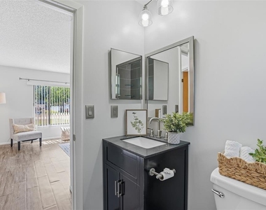 3276 Morven Drive - Photo Thumbnail 31