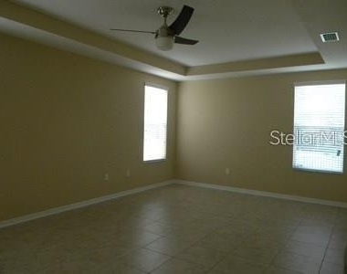 27750 Autumn Breeze Circle - Photo Thumbnail 8