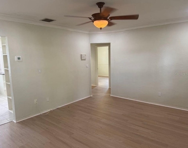 3776 23rd Avenue N - Photo Thumbnail 6