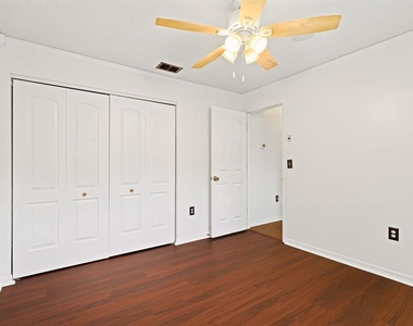 6346 Silver Oaks Drive - Photo Thumbnail 20