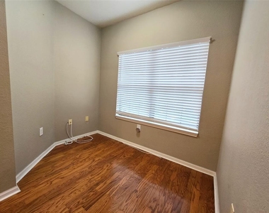 2188 Chianti Place - Photo Thumbnail 5