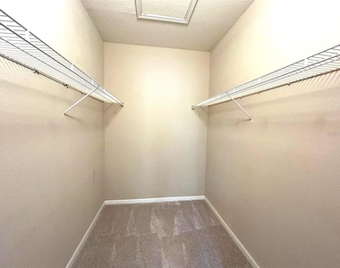 2188 Chianti Place - Photo Thumbnail 12