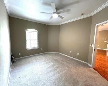 2188 Chianti Place - Photo Thumbnail 11