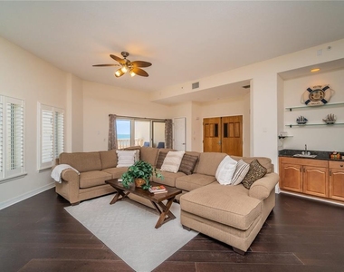 14 Somerset Street - Photo Thumbnail 3