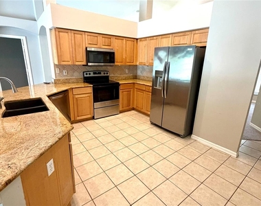 2617 Allwood Avenue - Photo Thumbnail 9