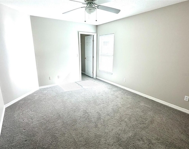 2617 Allwood Avenue - Photo Thumbnail 11