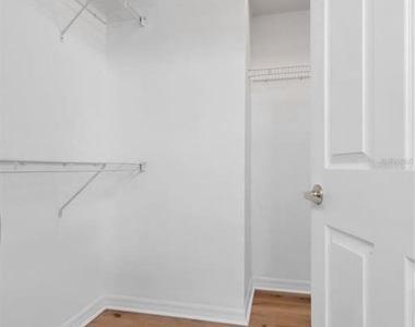 21433 Diamonte Drive - Photo Thumbnail 12