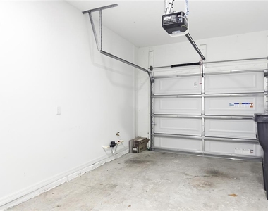 10907 Quickwater Court - Photo Thumbnail 18