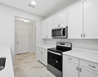 10907 Quickwater Court - Photo Thumbnail 5