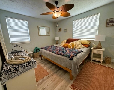 421 Virginia Avenue - Photo Thumbnail 16
