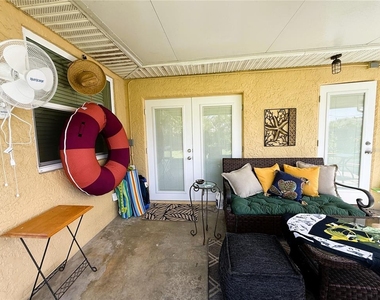 421 Virginia Avenue - Photo Thumbnail 30