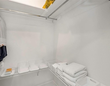 2199 Chianti Place - Photo Thumbnail 28