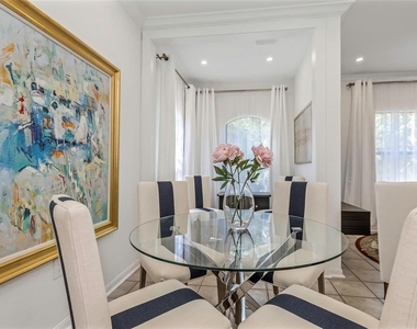 2199 Chianti Place - Photo Thumbnail 11