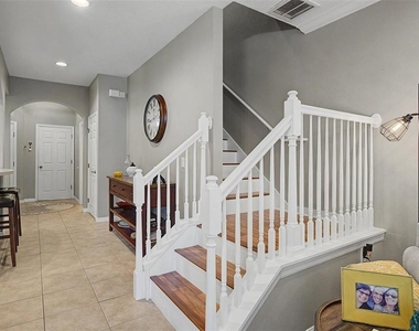2145 Park Crescent Drive - Photo Thumbnail 9