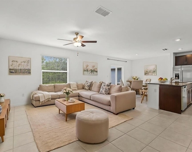 5552 Blue Azure Drive - Photo Thumbnail 11