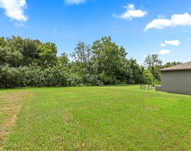 5552 Blue Azure Drive - Photo Thumbnail 26