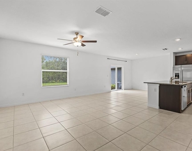 5552 Blue Azure Drive - Photo Thumbnail 12