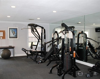 13753 Orange Sunset Drive - Photo Thumbnail 21
