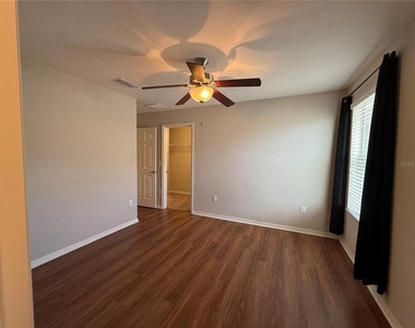 5011 Chipotle Lane - Photo Thumbnail 14