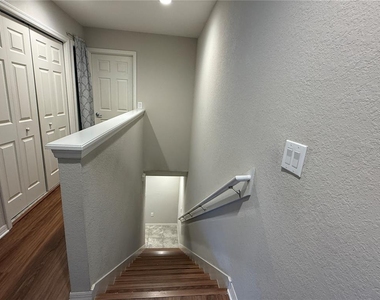 5011 Chipotle Lane - Photo Thumbnail 6
