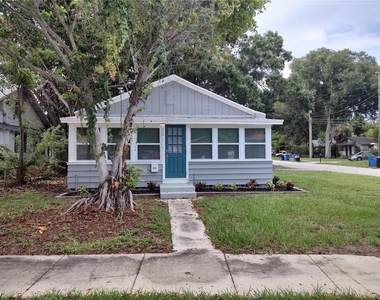 301 Mystic Lake Drive N - Photo Thumbnail 19